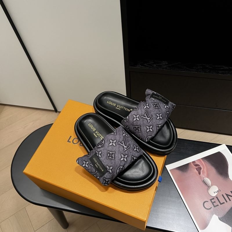 Louis Vuitton Slippers